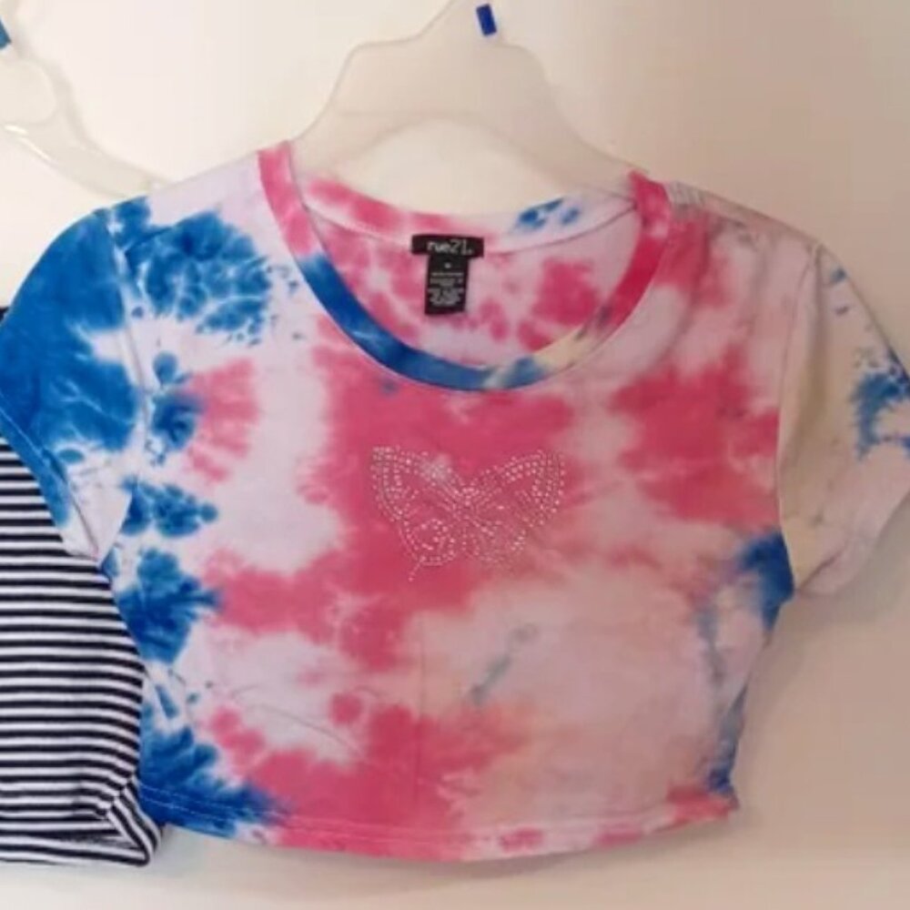 3 Crop Tops Bundle-- Very Cute--small-177